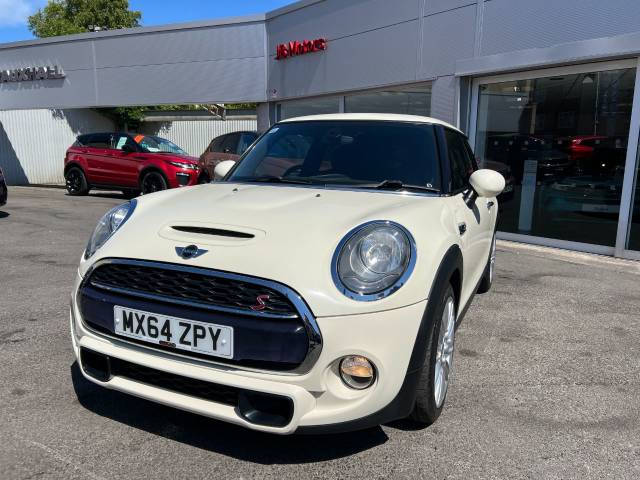 2014 Mini Hatchback 2.0 Cooper S (200PS) 6-Speed Manual 3dr**£3,600 Worth of Extras**
