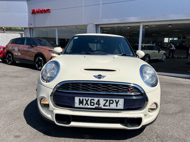 2014 Mini Hatchback 2.0 Cooper S (200PS) 6-Speed Manual 3dr**£3,600 Worth of Extras**
