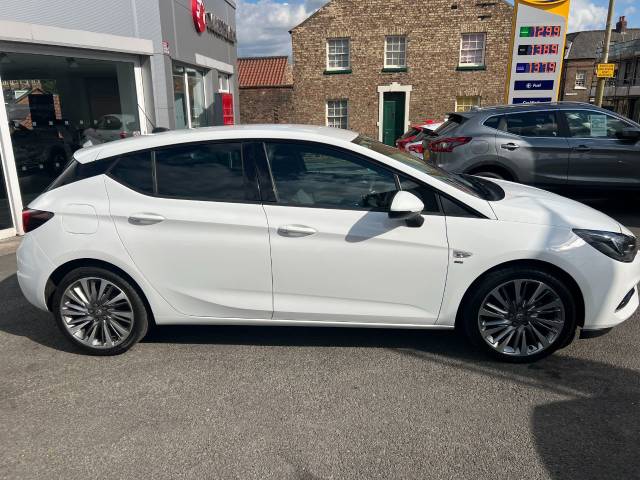 2020 Vauxhall Astra 1.2 Turbo 145 SRi VX-Line Nav 5dr**BLUETOOTH+SAT NAV+APPLE CARPLAY***