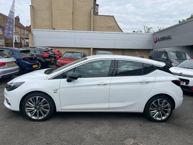 2021 Vauxhall Astra 1.2 Turbo 145 Griffin Edition 6-Speed Manual 5dr***WINTER PACK+SAT NAV+PARKINGS SENSORS**