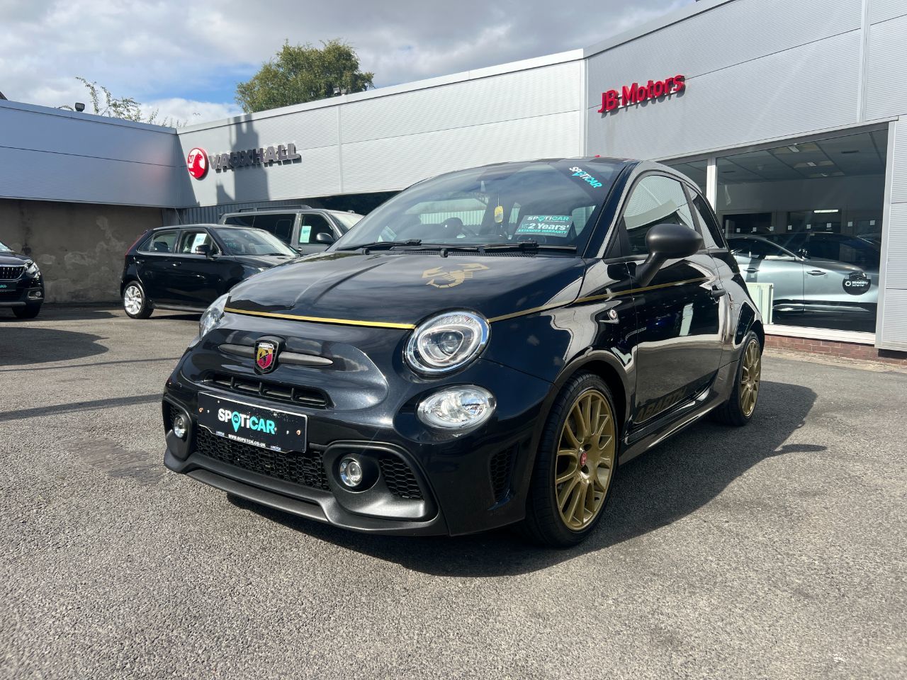 2021 Abarth 595
