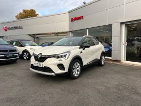 RENAULT CAPTUR 2020 (70) at JB Motors Malton