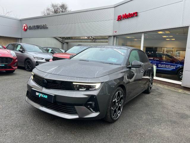 Vauxhall Astra 1.2 Turbo 130 Ultimate 5dr 8-Speed Automatic***EX-MANAGEMENT+TOP OF THE RANGE AUTOMATIC** Hatchback Petrol Vulcan Grey