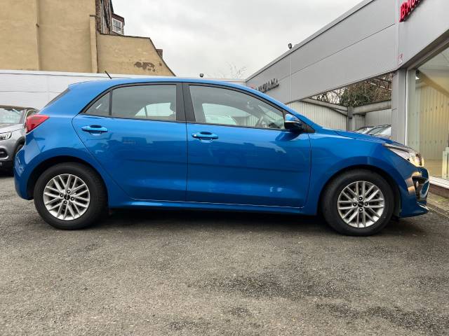 2022 Kia Rio 1.0 T GDi 2 6-Speed Manual 5dr***FULL SERVICE HISTORY+REAR CAMERA**