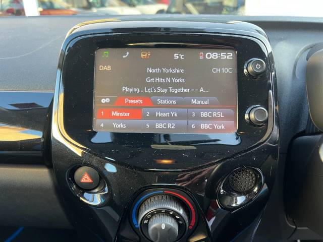 2015 Toyota Aygo 1.0 VVT-i X-Cite 2 TSS 5-Speed Manual 5dr***£20 ROAD TAX+IDEAL FIRST CAR**