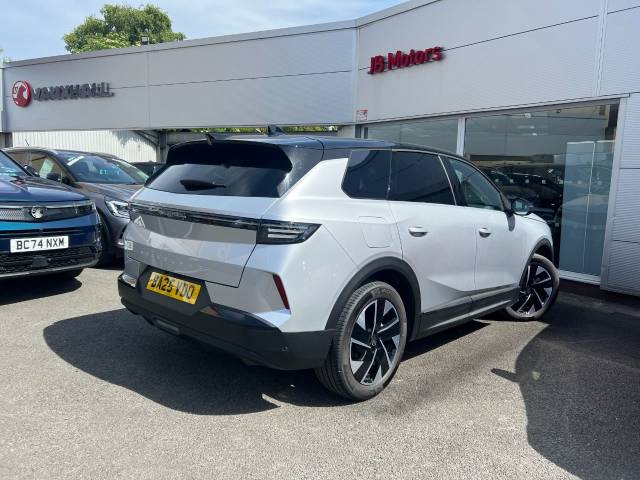 2025 Vauxhall Grandland 1.2 Hybrid 145 GS [Intelli-LED] 5dr e-DCT6**EX-DEMO+HYBRID+SAT NAV+HEATED SEATS**