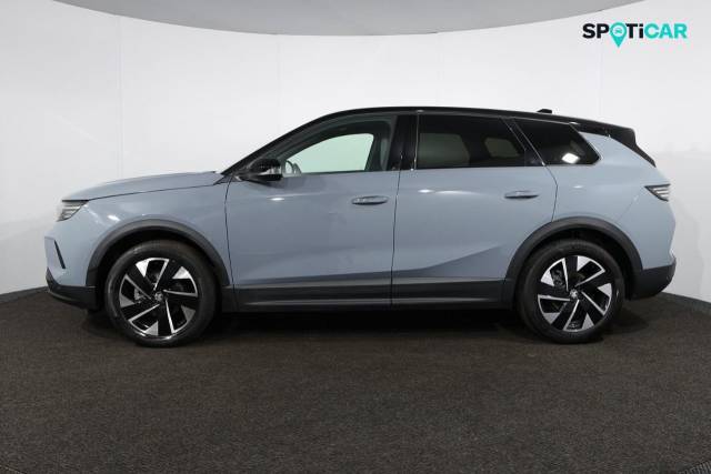 2025 Vauxhall Grandland 1.2 Hybrid [136] Ultimate 5dr e-DCT6***TOP OF THE RANGE+HEAD UP DISPLAY+POWER TAILGATE**