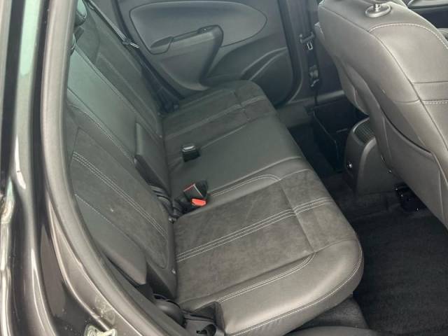 2023 Vauxhall Crossland 1.2 Turbo [130] Ultimate 5dr 6-Speed Automatic**GENUINE 200 MILES ONLY+TOP OF THE RANGE AUTOMATIC**