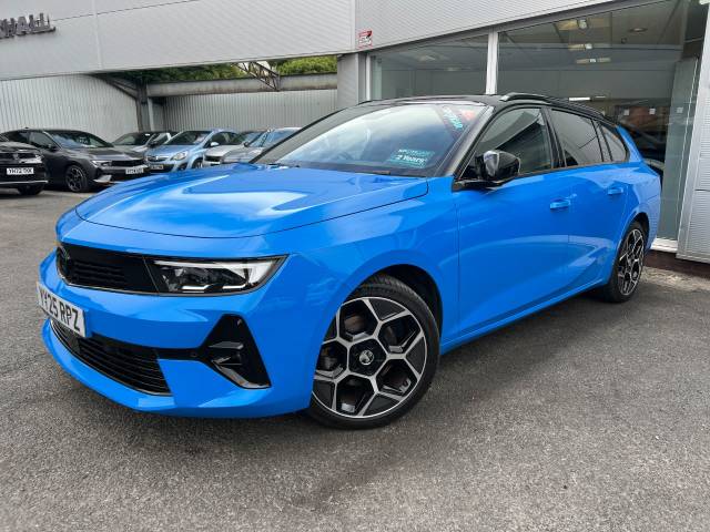 Vauxhall Astra 1.2 Turbo 130 Ultimate 6-Speed Manual 5dr**TOP OF THE RANGE ESTATE** Estate Petrol Athletic Blue