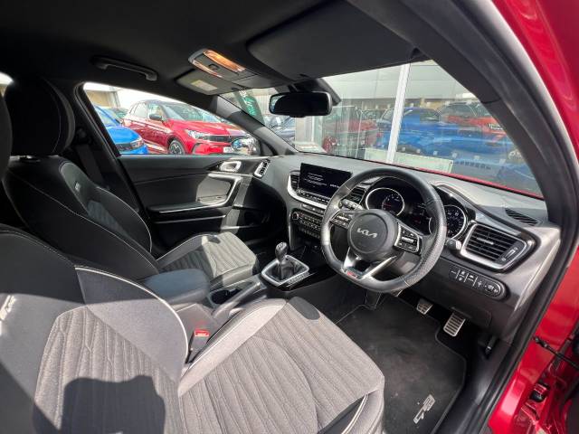 2022 Kia Ceed 1.5T GDi ISG GT-Line 6-Speed Manual 5dr**SAT NAV+REAR CAM+HEATED SEATS**
