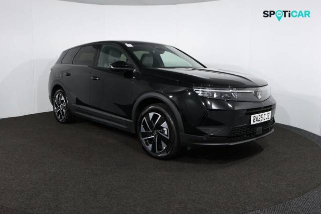 Vauxhall Grandland 1.2 Hybrid 145 Ultimate 5dr e-DCT6**TOP OF THE RANGE+EX-MANAGEMENT** Hatchback Petrol CARBON BLACK