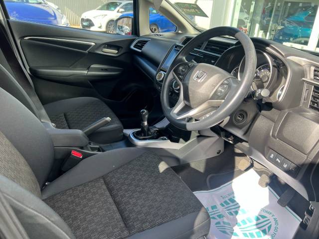 2016 Honda Jazz 1.3 SE 6-Speed Manual 5dr**£35 ROAD TAX+PARKING SENSORS**