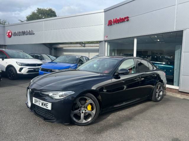 Alfa Romeo Giulia 2.2 JTDM-2 180 Speciale 4dr 8-Speed Automatic***LOW MILEAGE+UPGRADED RED LEATHER INTERIOR** Saloon Diesel Vulcano Black